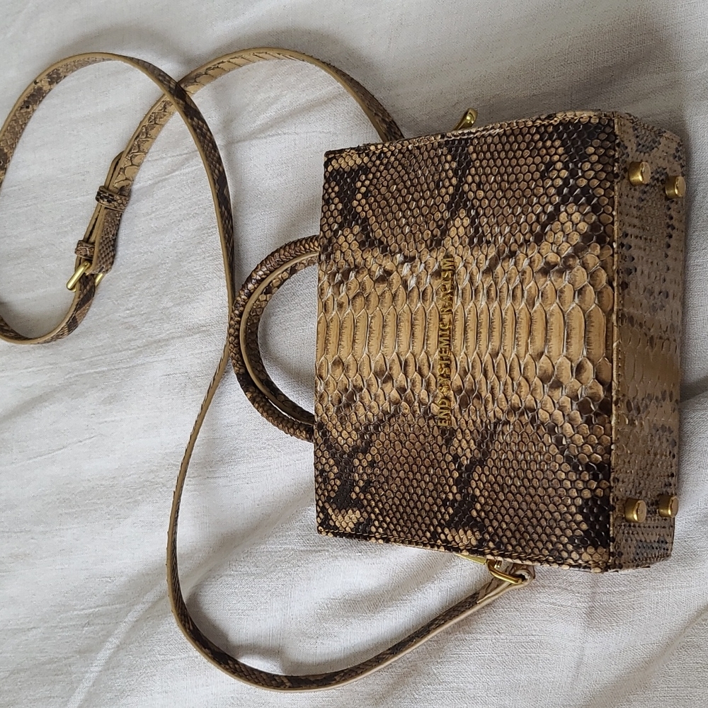 Brandon Blackwood ESR tote